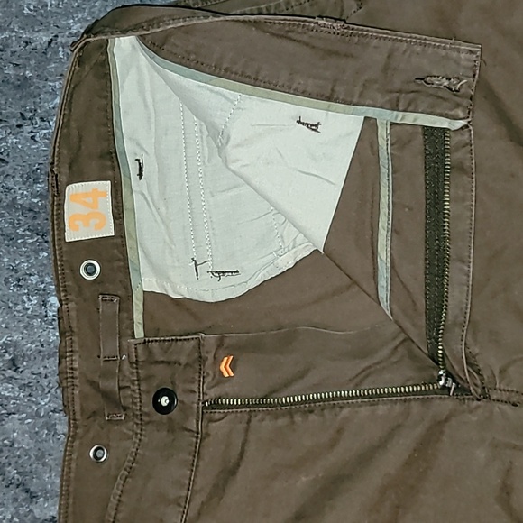 2006. Old Navy. Heavy-duty cargo Pants.  Field Tested. Men's size 34 - Picture 9 of 16